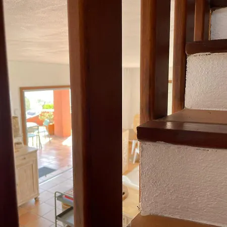 Maison De Lou *