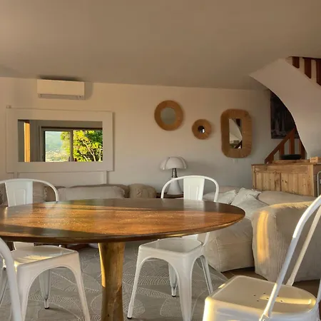 Maison De Lou Villa *