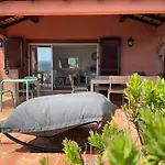 Maison De Lou Портисьо