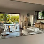Вилла Maison De Lou Портисьо