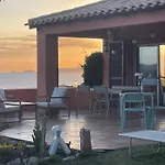 Maison De Lou Villa