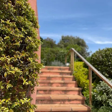 Maison De Lou Вилла Портисьо