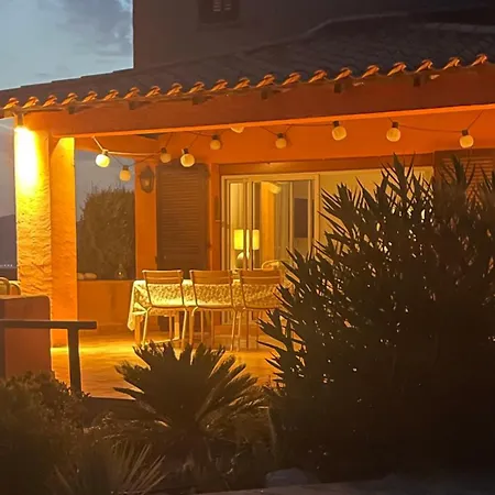 Maison De Lou *